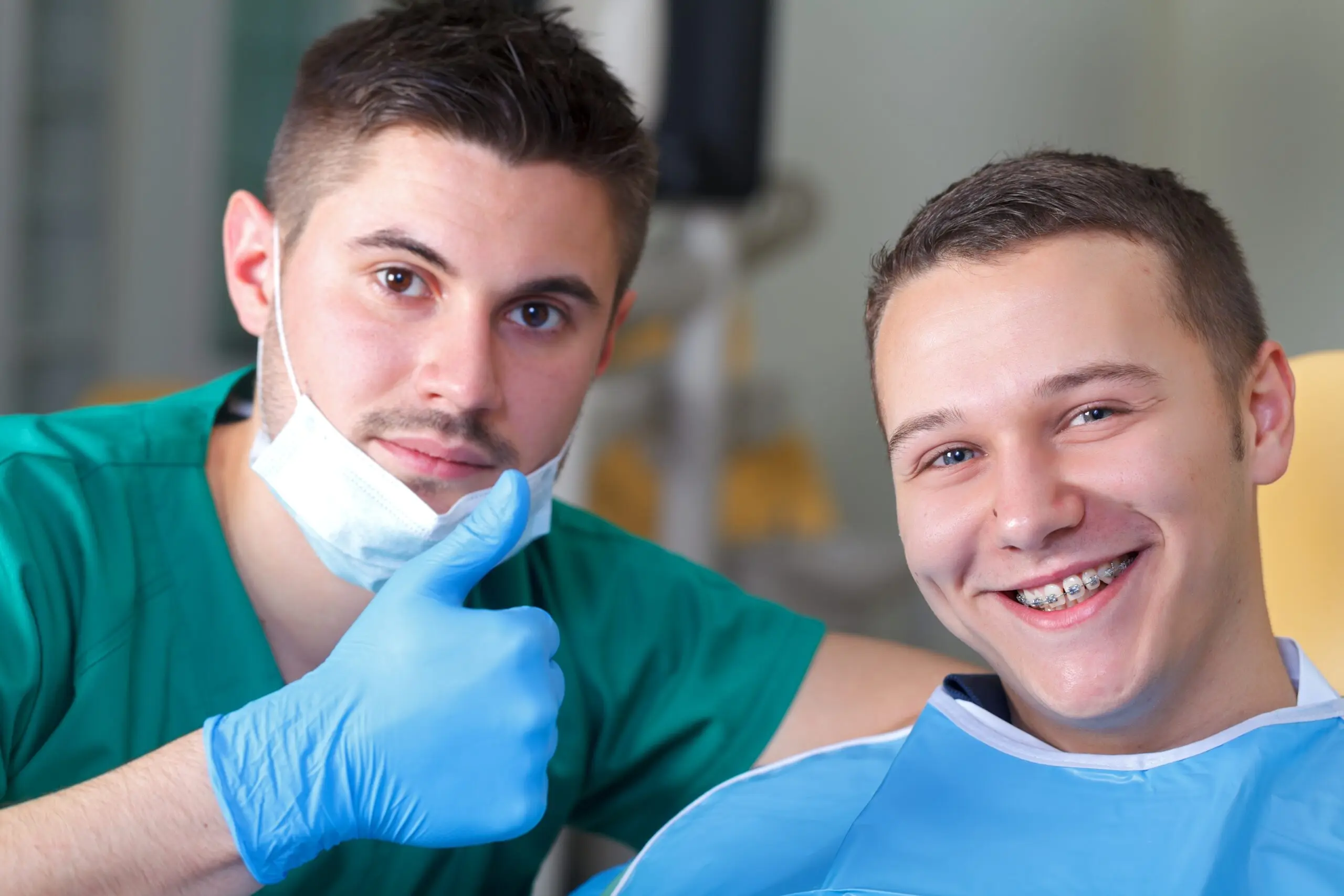Lingual Braces vs. Traditional Braces: Which is Right for You?